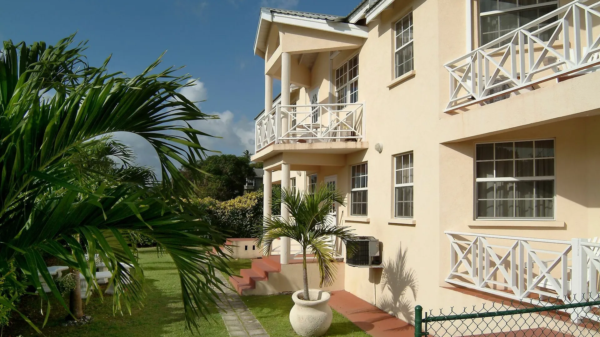 Best E Villas Prospect St James Saint James 3*,